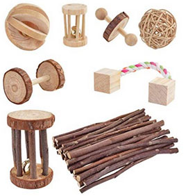 small-pet-wooden-toys